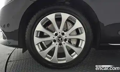 Mercedes-Benz E-Class 2020 2.0 гидро в Москве № 1834407, миниатюра 4