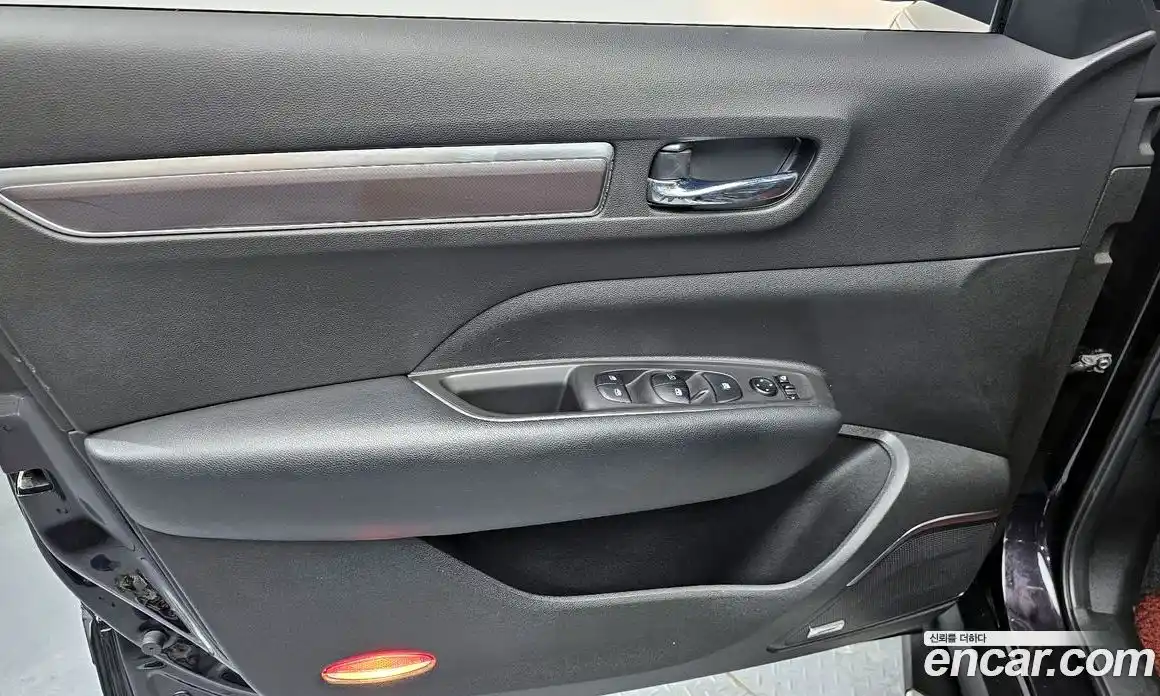 Renault QM6 2018 2.0 гидро в Москве № 1834567, фото 14