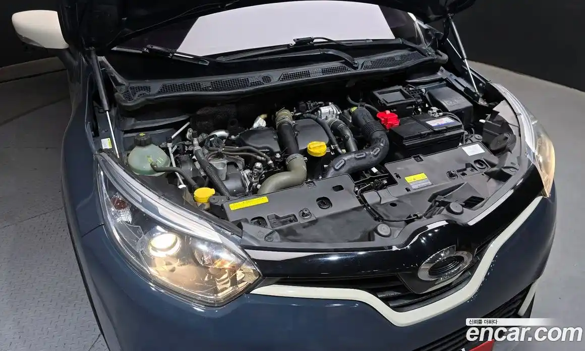 Renault QM3 2015 1.5 гидро в Москве № 1834882, фото 6