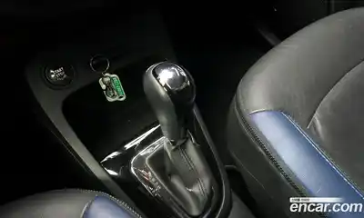 Renault QM3 2015 1.5 гидро в Москве № 1834882, миниатюра 9