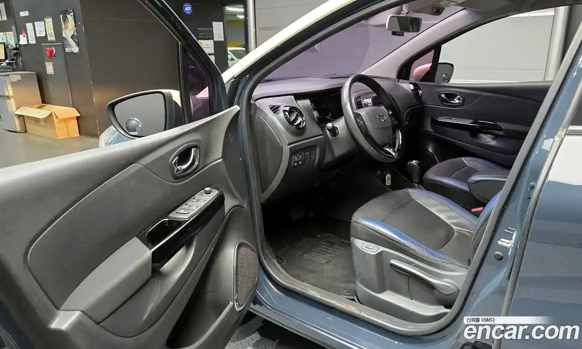 Renault QM3 2015 1.5 гидро в Москве № 1834882, фото 10
