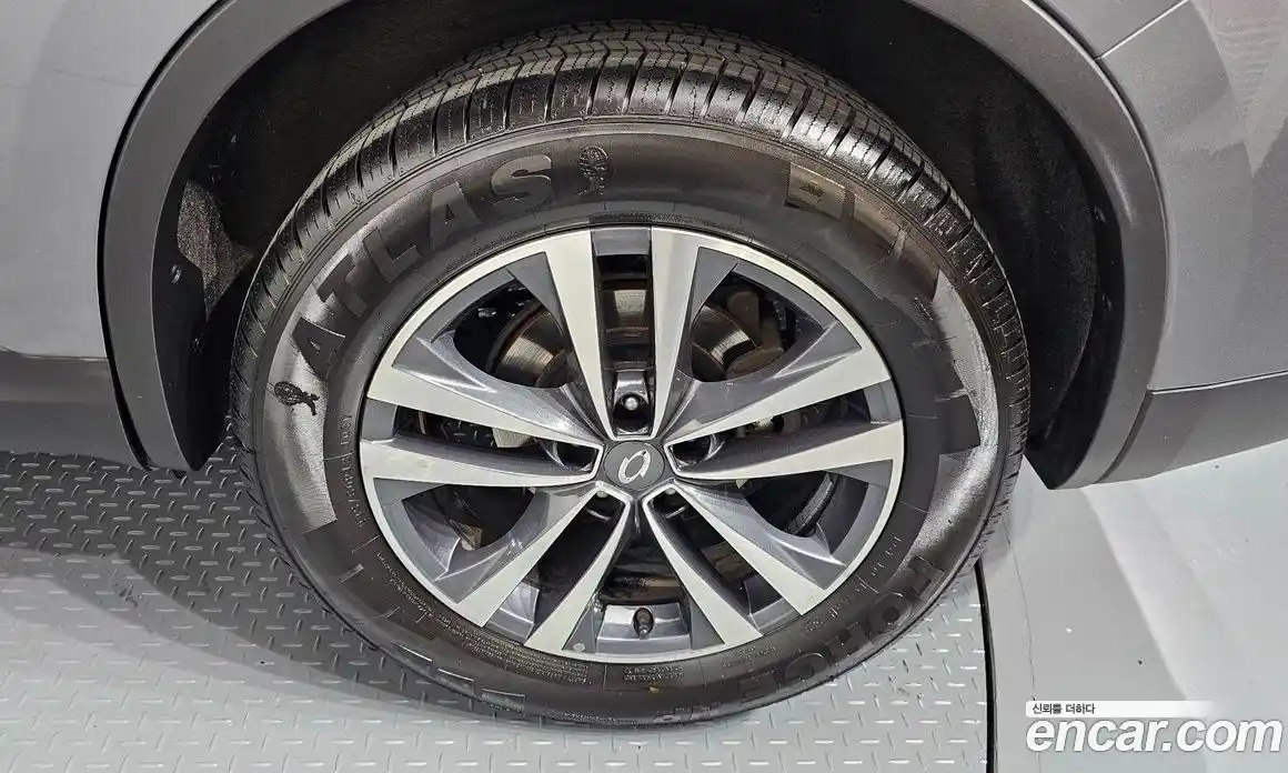 Renault QM6 2016 2.0 гидро в Москве № 1834895, фото 7
