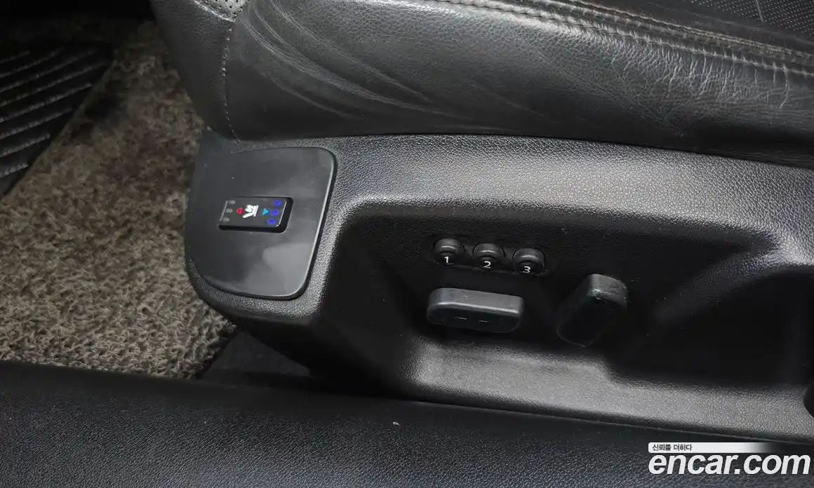 Renault SM7 2017 2.0 гидро в Москве № 1835045, фото 19