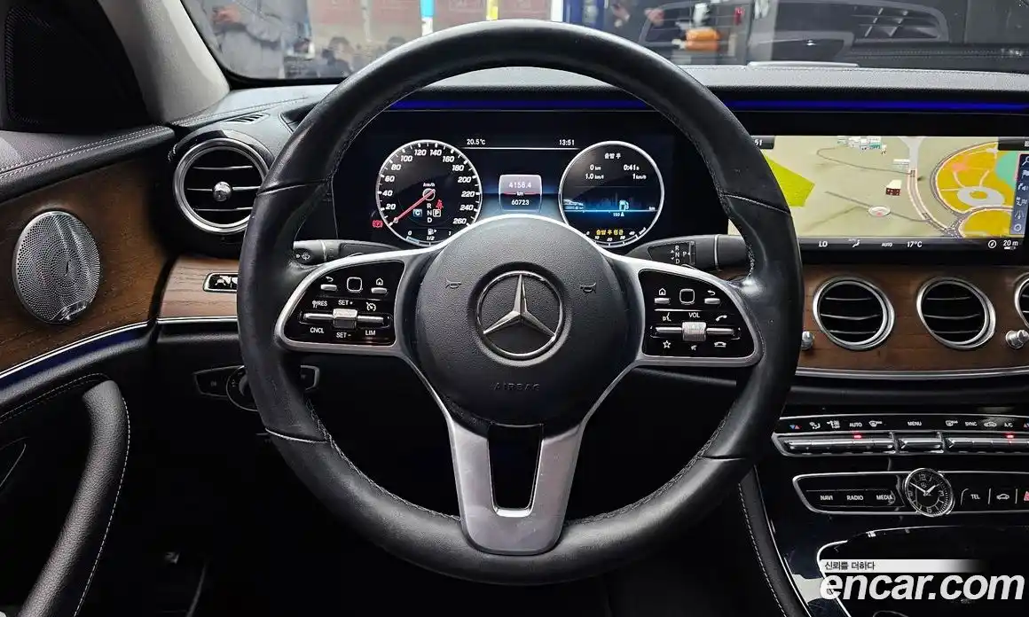 Mercedes-Benz E-Class 2018 2.0 гидро в Москве № 1835921, фото 20