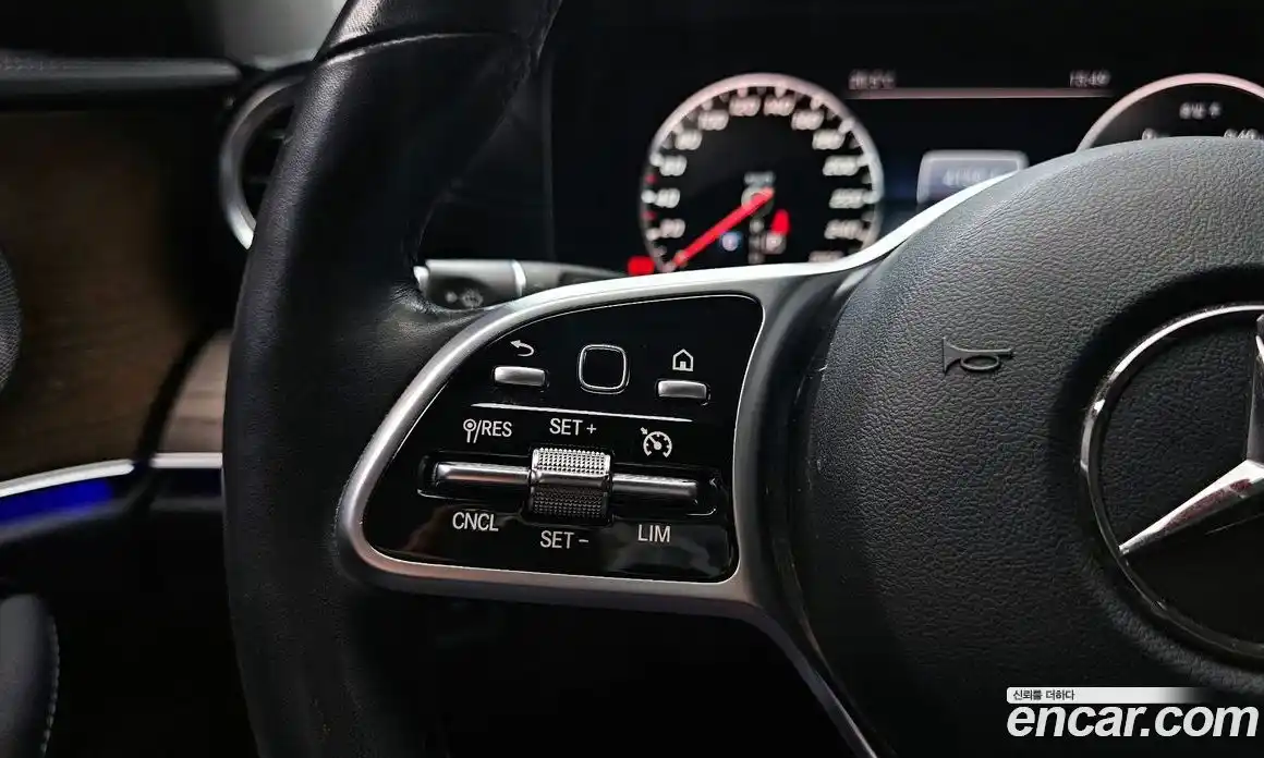 Mercedes-Benz E-Class 2018 2.0 гидро в Москве № 1835921, фото 29