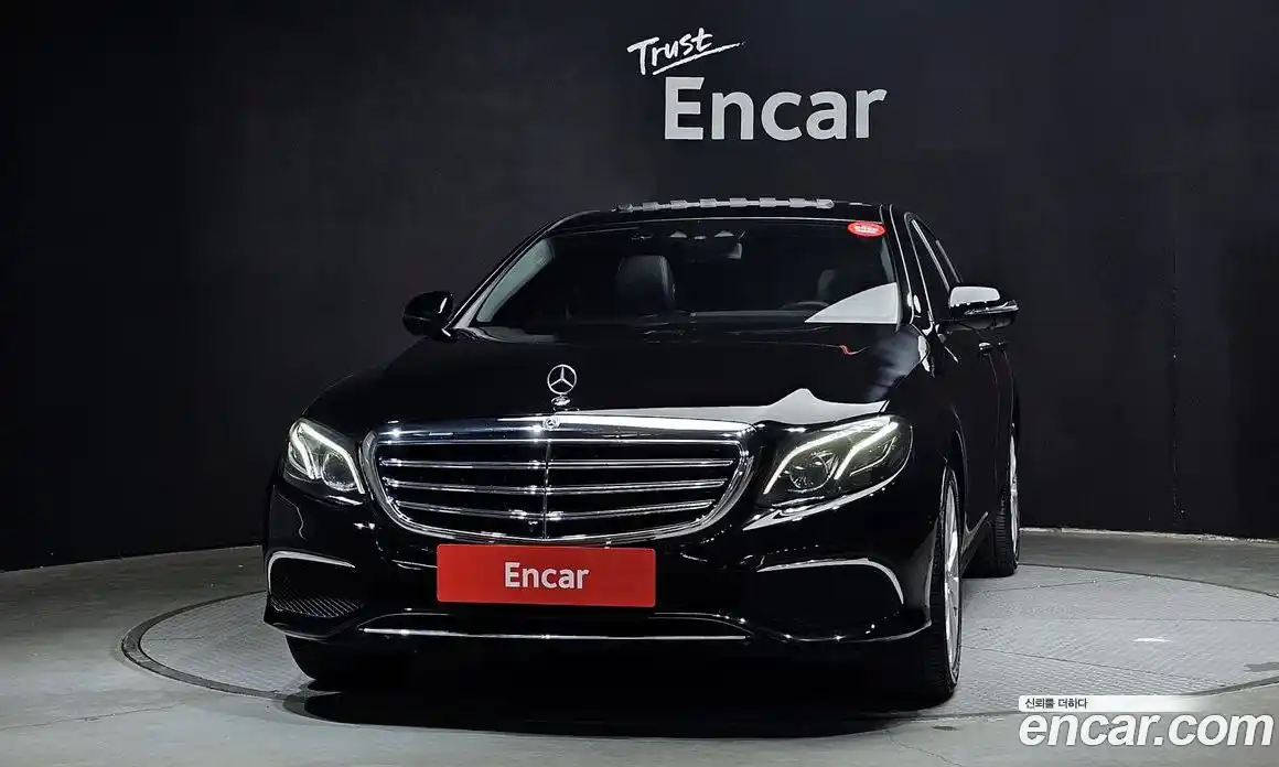 Mercedes-Benz E-Class 2018 2.0 гидро в Москве № 1835921, фото 3