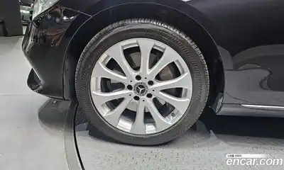 Mercedes-Benz E-Class 2018 2.0 гидро в Москве № 1835921, миниатюра 5