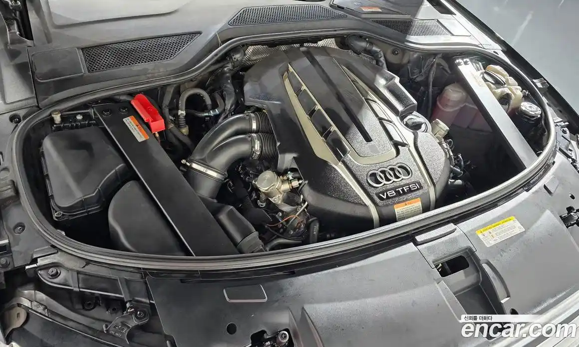 Audi A8 2013 4.0 гидро в Москве № 1836633, фото 6