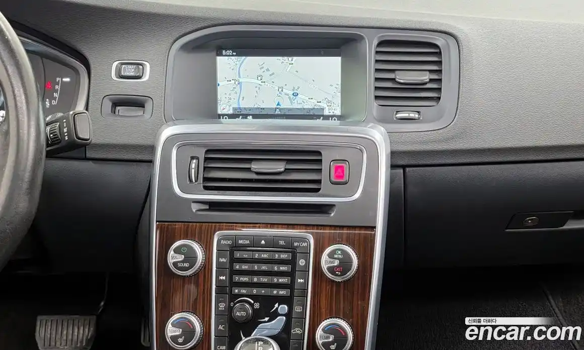 Volvo S60 2015 2.0 гидро в Москве № 1836933, фото 14