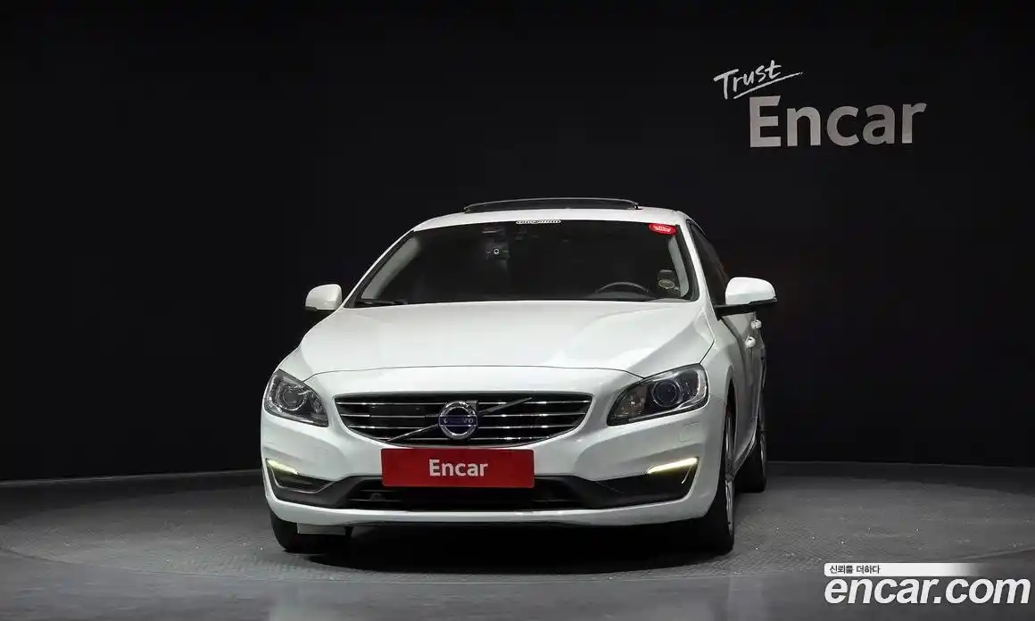 Volvo S60 2015 2.0 гидро в Москве № 1836933, фото 3