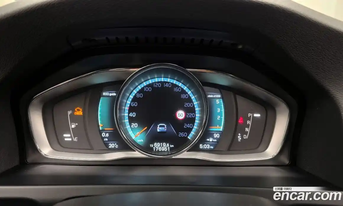 Volvo S60 2015 2.0 гидро в Москве № 1836933, фото 8