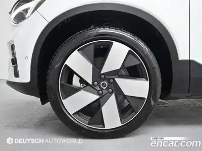 Volvo XC40 2024 0.2 гидро в Москве № 1836955, миниатюра 5