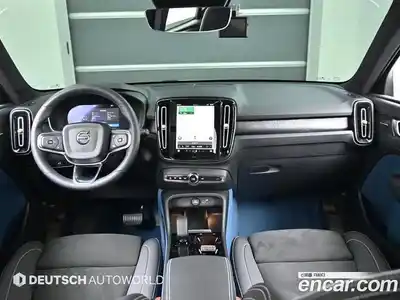 Volvo XC40 2024 0.2 гидро в Москве № 1836955, миниатюра 7