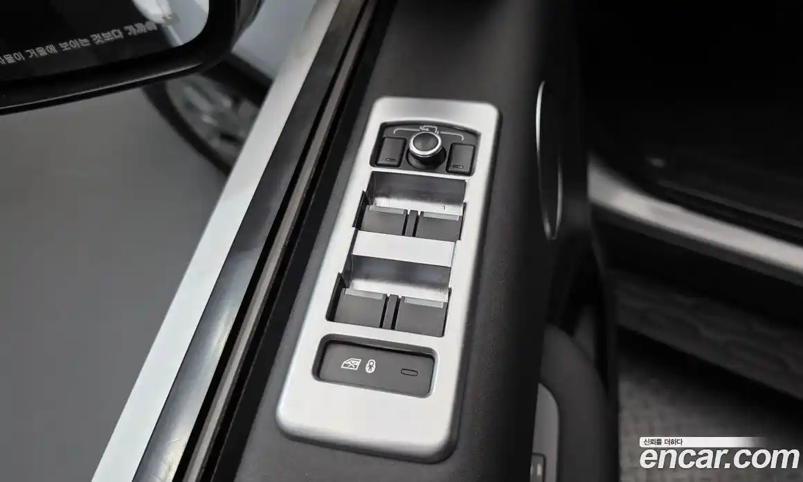 Land Rover Discovery 2019 2.0 гидро в Москве № 1837399, фото 14