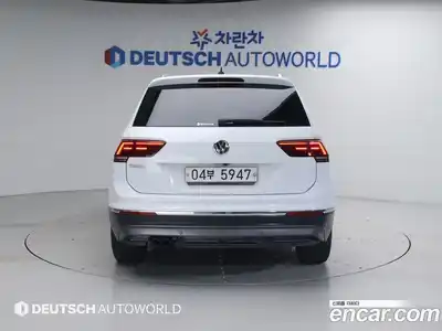 Volkswagen Tiguan 2018 2.0 гидро в Москве № 1838273, миниатюра 4