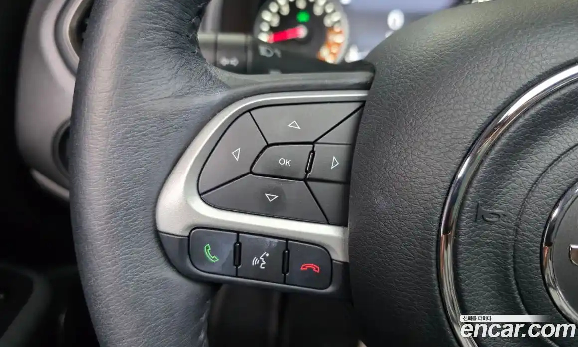 Jeep Renegade 2023 1.3 гидро в Москве № 1838296, фото 29