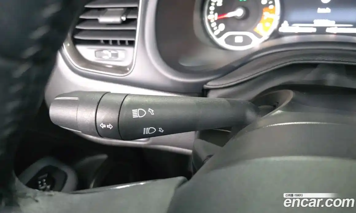 Jeep Renegade 2023 1.3 гидро в Москве № 1838296, фото 34