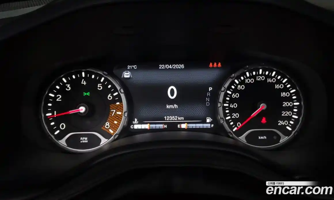 Jeep Renegade 2023 1.3 гидро в Москве № 1838296, фото 10