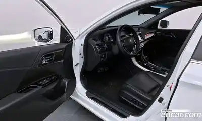 Honda Accord 2017 2.4 гидро в Москве № 1838597, миниатюра 10