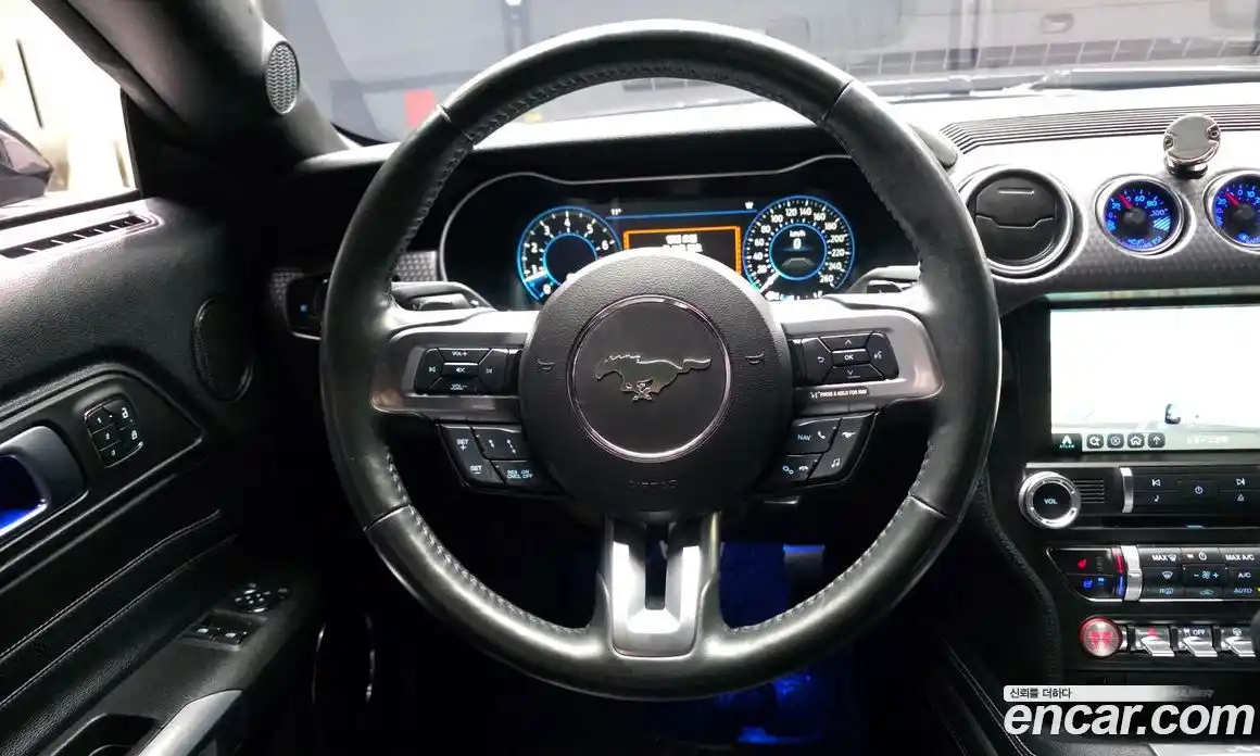 Ford Mustang 2018 2.3 гидро в Москве № 1838708, фото 19