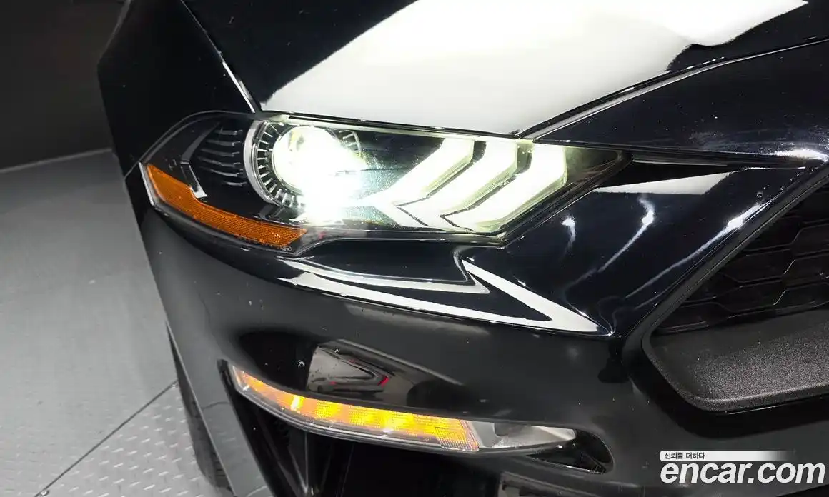 Ford Mustang 2018 2.3 гидро в Москве № 1838708, фото 8