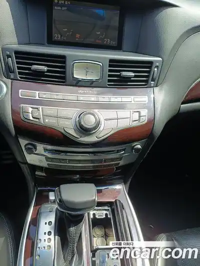 Infiniti M 2010 3.7 гидро в Москве № 1841265, миниатюра 10