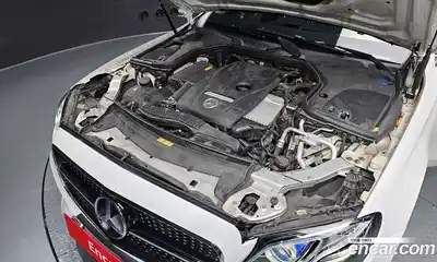 Mercedes-Benz E-Class 2018 2.0 гидро, миниатюра 6