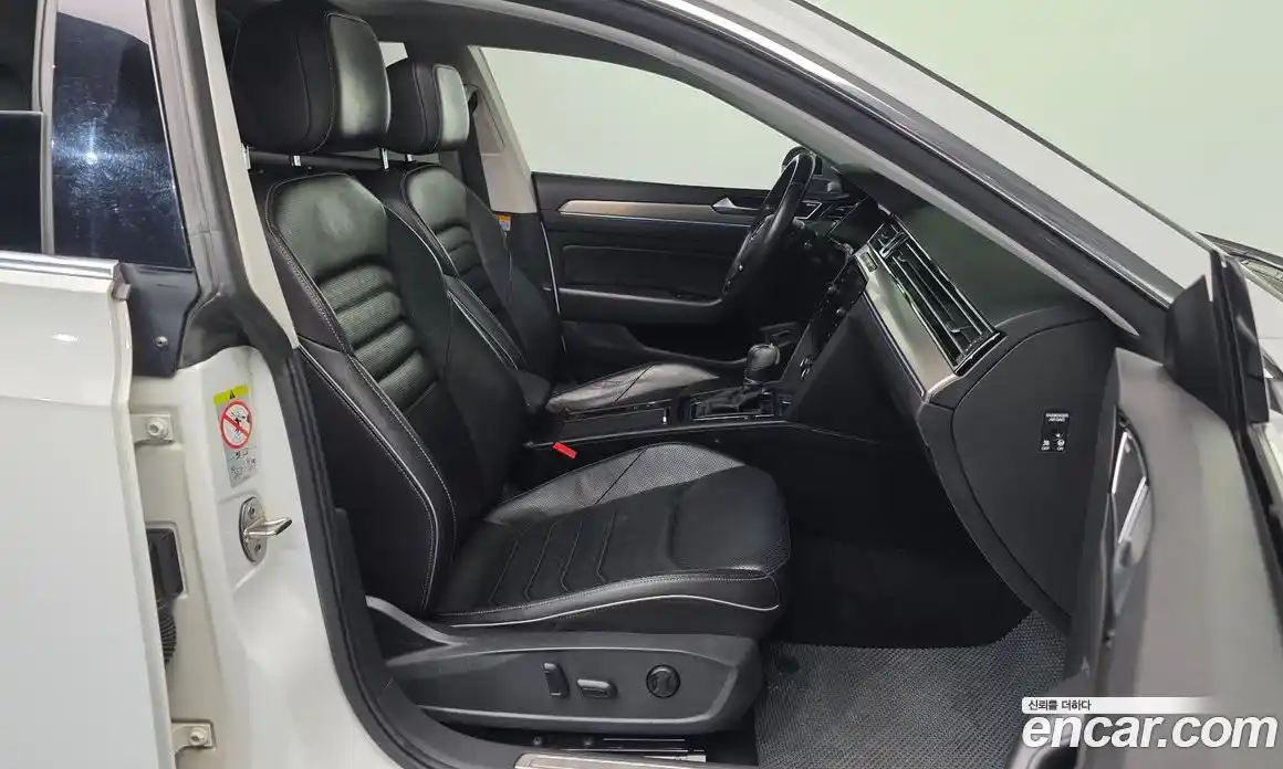 Volkswagen Arteon 2019 2.0 гидро в Москве № 199287, фото 10