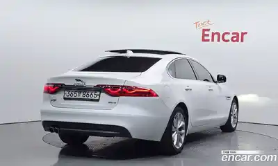 Jaguar XF, 2019