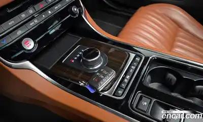 Jaguar XF 2019 2.0 гидро в Москве № 976530, миниатюра 8