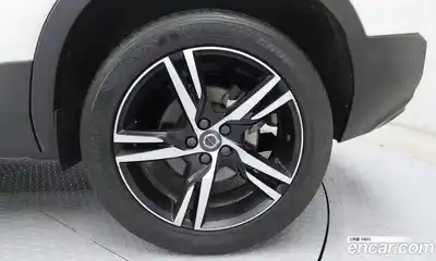 Volvo XC40 2021 2.0 гидро в Москве № 1195999, миниатюра 5