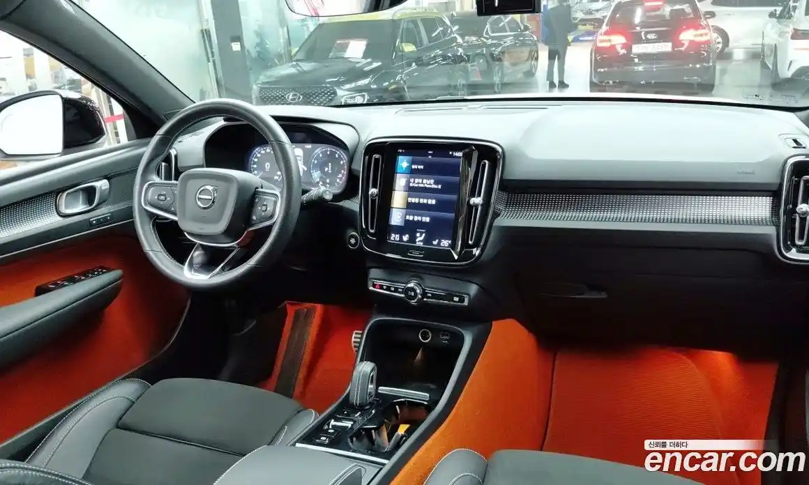 Volvo XC40 2021 2.0 гидро в Москве № 1195999, фото 7