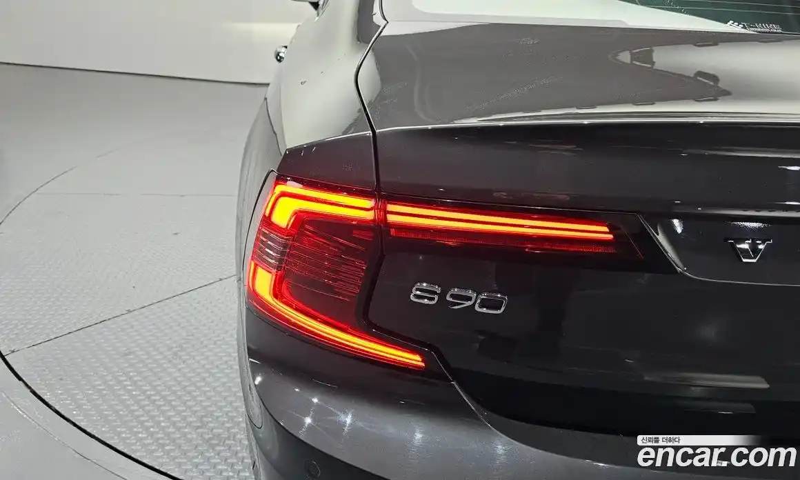 Volvo S90 2022 2.0 гидро в Москве № 1250038, фото 9