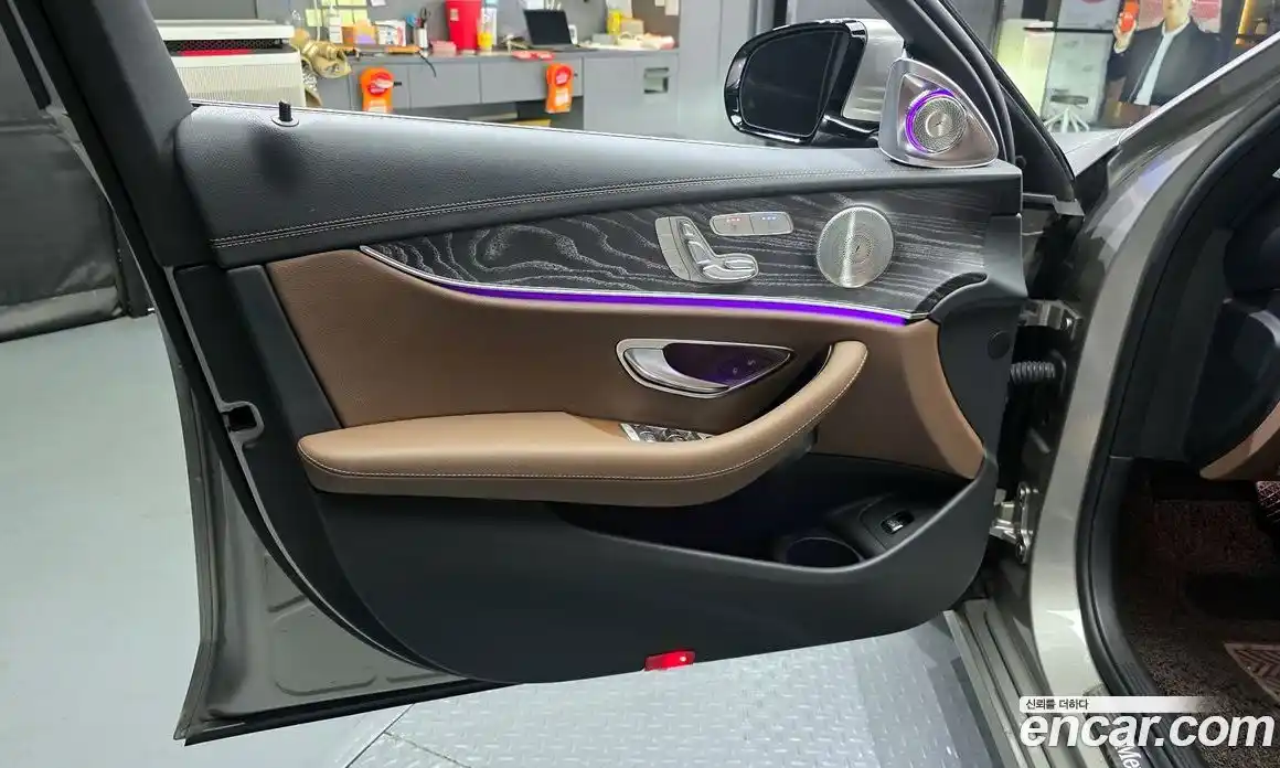 Mercedes-Benz E-Class 2022 2.0 гидро в Москве, фото 14