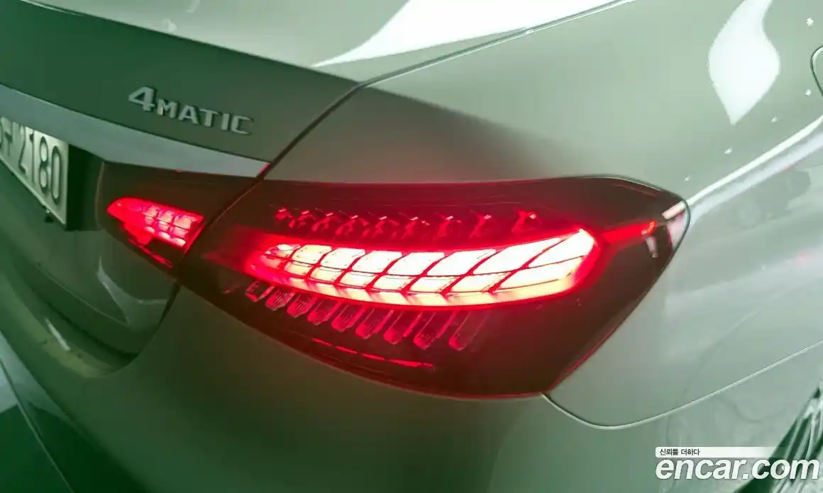 Mercedes-Benz E-Class 2022 2.0 гидро в Москве, фото 9