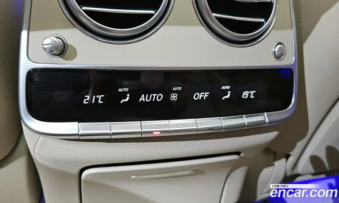 Mercedes-Benz S-Class 2018 4.0 гидро в Москве № 1291544, фото 31