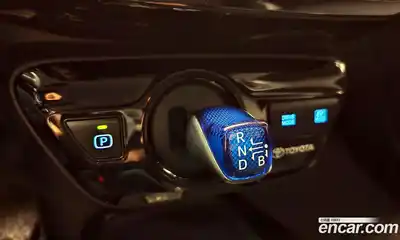 Toyota Prius 2019 1.8 гидро в Москве № 1292756, миниатюра 12