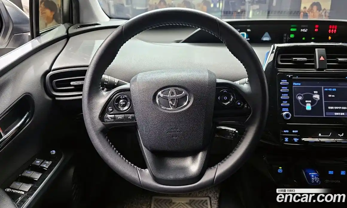 Toyota Prius 2019 1.8 гидро в Москве № 1292756, фото 19