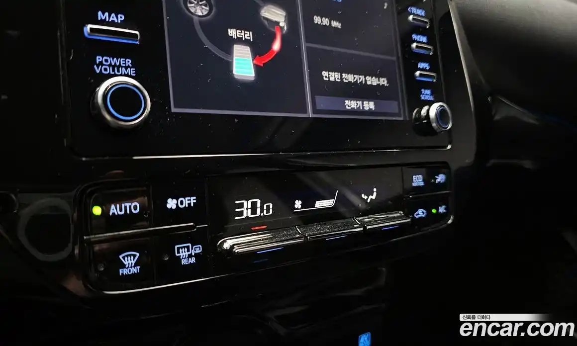Toyota Prius 2019 1.8 гидро в Москве № 1292756, фото 27