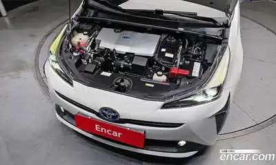 Toyota Prius 2019 1.8 гидро в Москве № 1292756, миниатюра 6