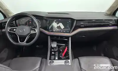 Volkswagen Touareg 2023 3.0 гидро в Москве № 1294032, миниатюра 10