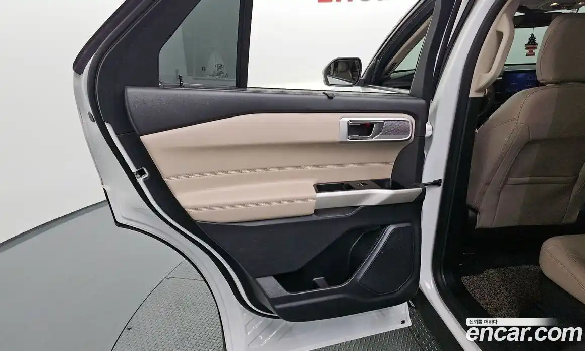 Ford Explorer 2021 2.3 гидро в Москве № 1294567, фото 15