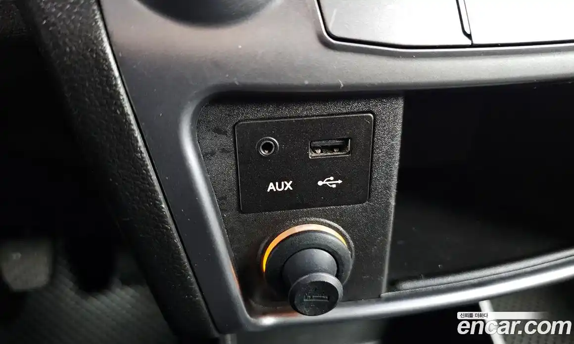 SsangYong Korando 2014 2.0 механика в Москве № 1319348, фото 16