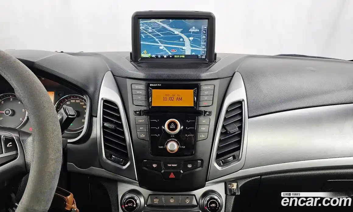 SsangYong Korando 2014 2.0 механика в Москве № 1319348, фото 20
