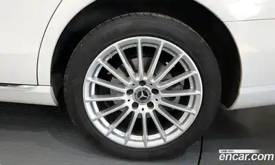 Mercedes-Benz E-Class 2022 1.9 гидро в Москве № 1322191, миниатюра 7
