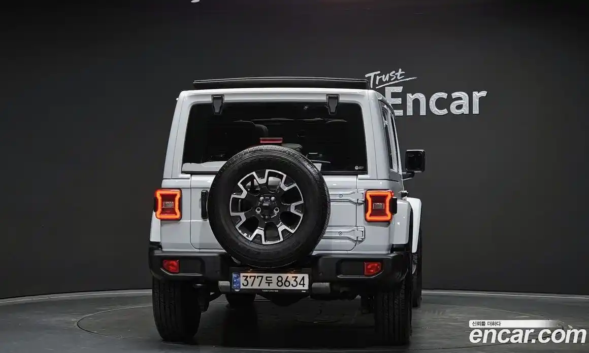 Jeep Wrangler 2024 2.0 гидро в Москве № 1323629, фото 4