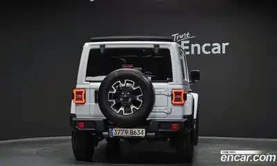 Jeep Wrangler 2024 2.0 гидро в Москве № 1323629, миниатюра 4