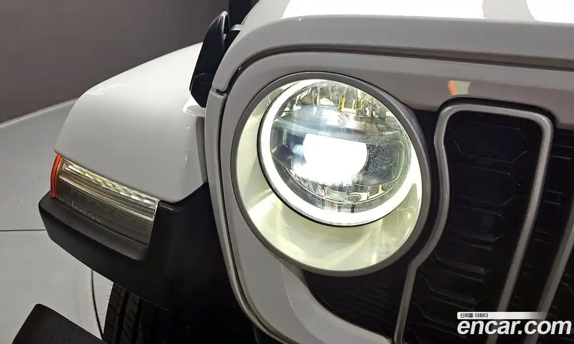 Jeep Wrangler 2024 2.0 гидро в Москве № 1323629, фото 8