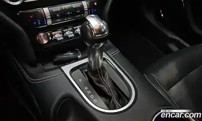 Ford Mustang 2019 2.3 гидро в Москве № 1323964, миниатюра 12