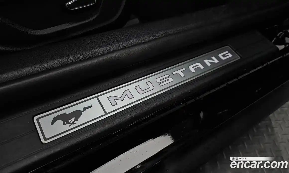 Ford Mustang 2019 2.3 гидро в Москве № 1323964, фото 30